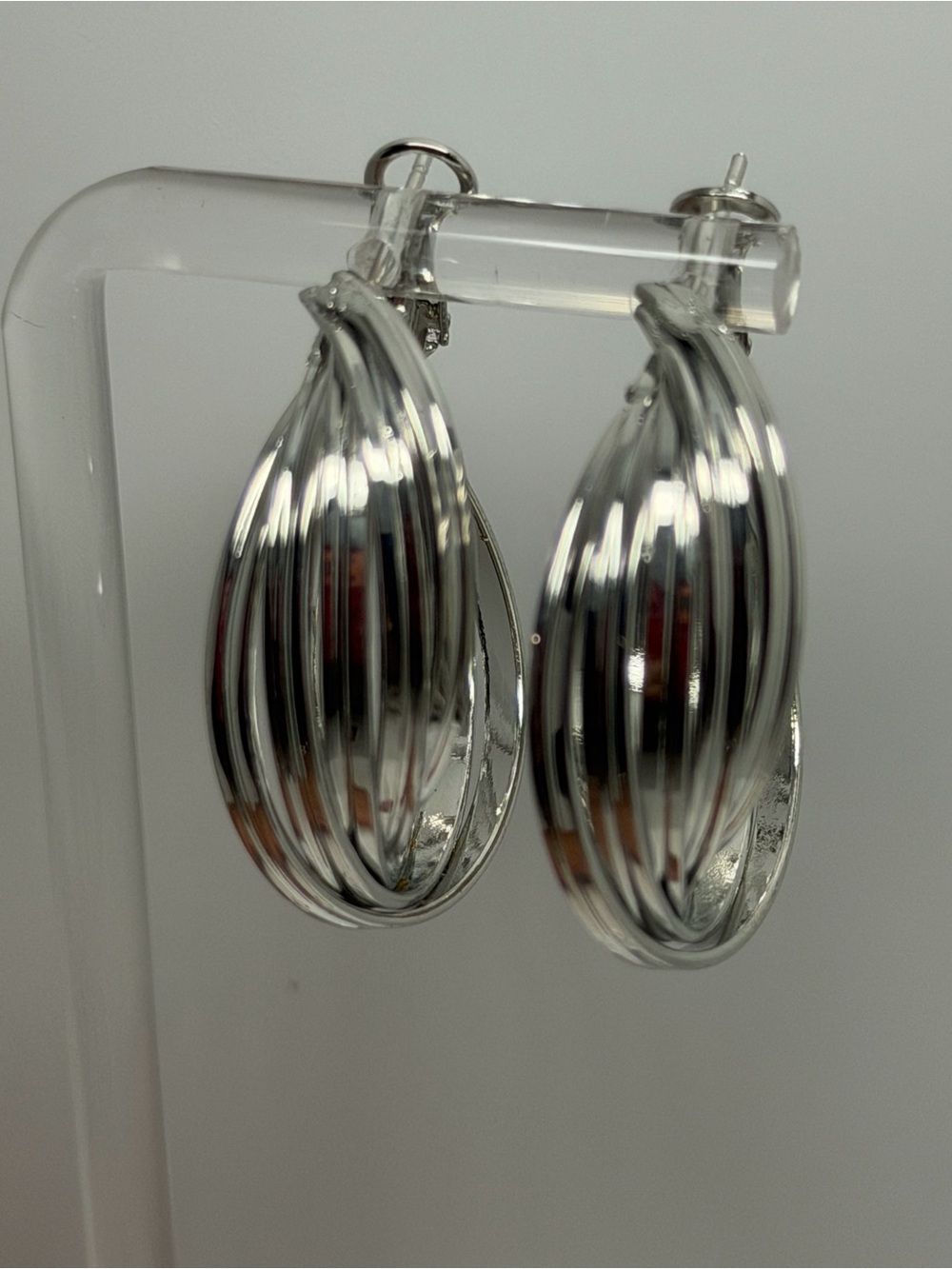 925 Silver needle Ribbed Teardrop Hoop Earrings in Silver - Women Jewelry